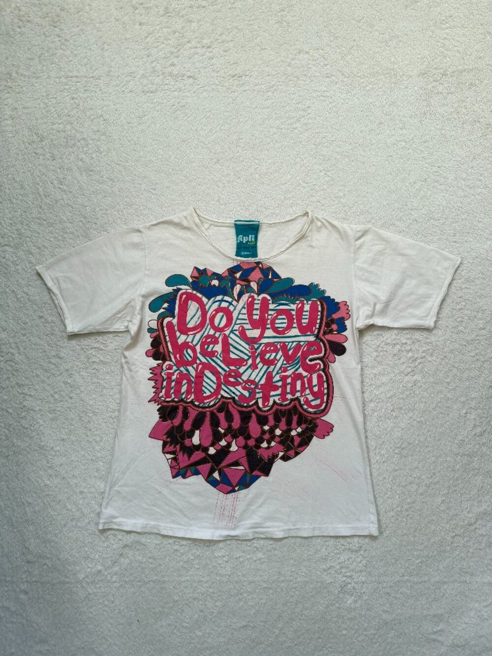 Apil "Do you believe in Destiny" Graphic T-Shirt